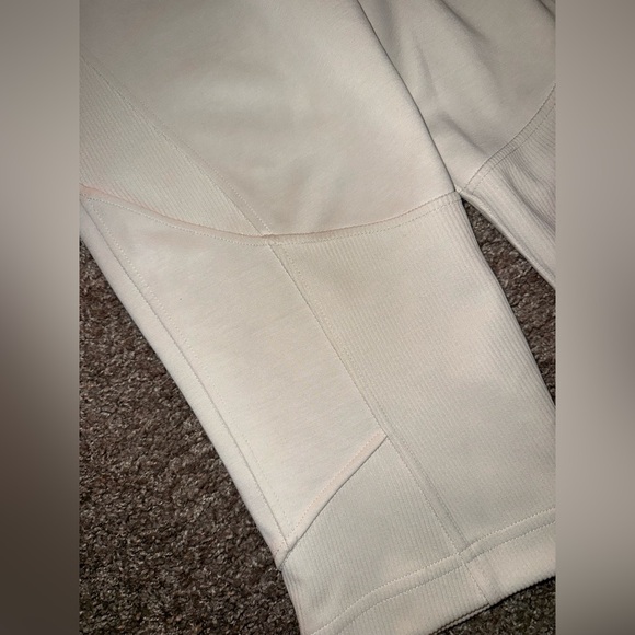 Lululemon Softstreme High Rise Ribbed Pants - Picture 7 of 7